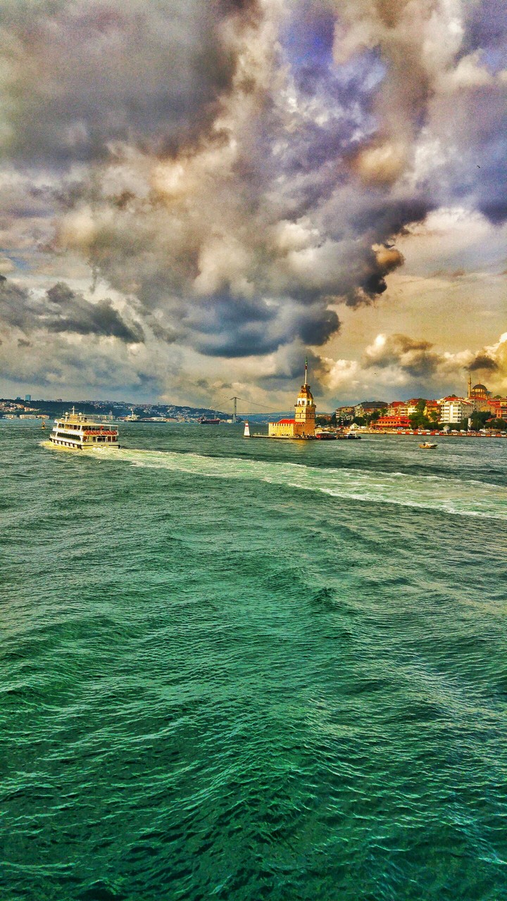 Aziz İstanbul