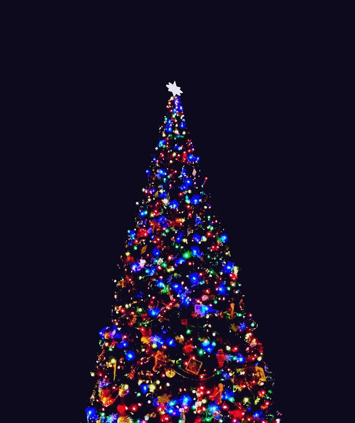 Night glow of Christmas