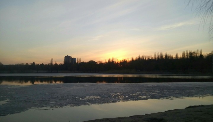 Река