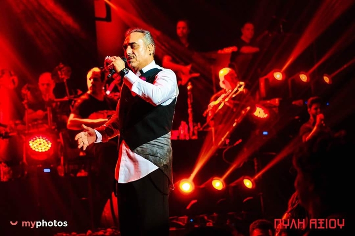 Notis Sfakianakis