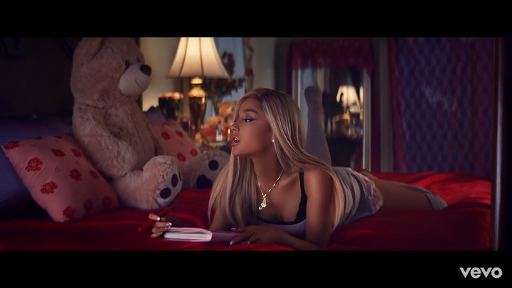 ariana grande