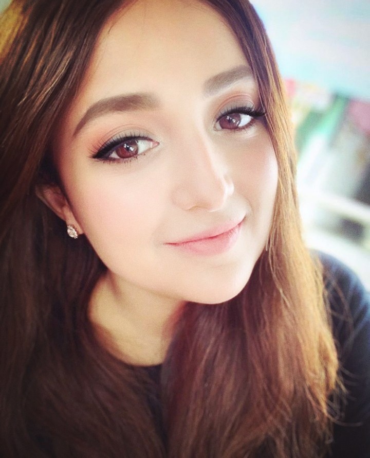 monali thakur
