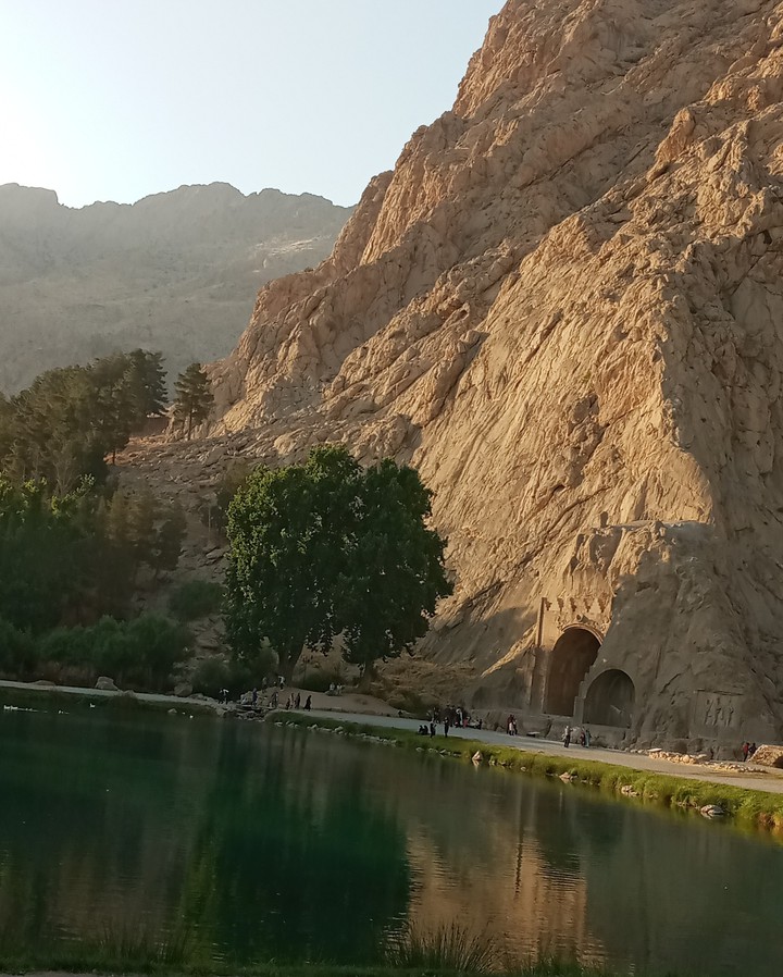 TAQEBOSTAN