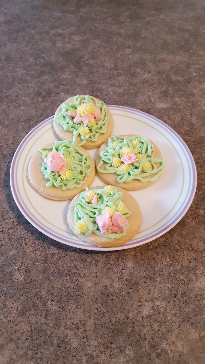 my first attempt at making buttercream flowers...
