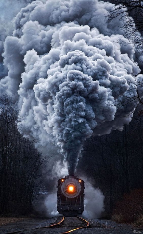 train, locomotive桌布