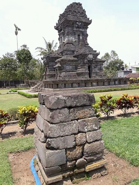 candi 05