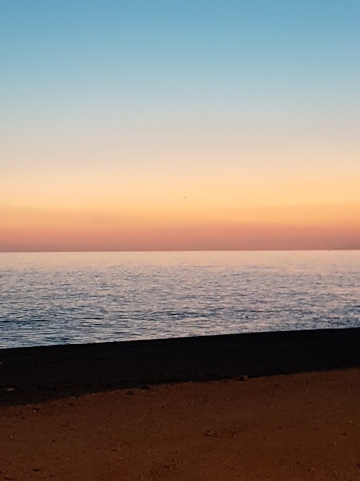 otoño cerca del mar
