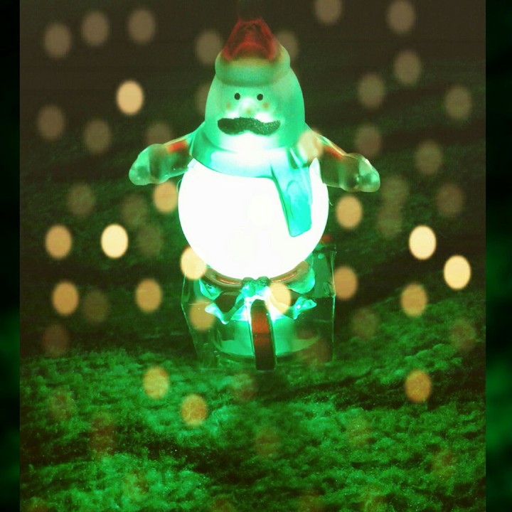 A LITTLE SNOWMAN