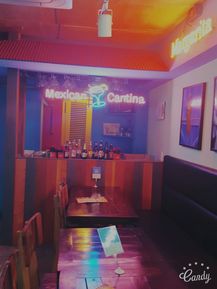 mexican cantina