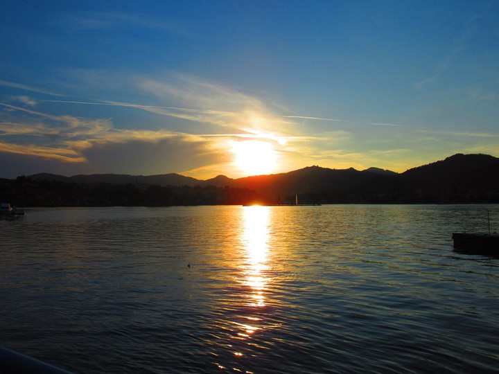 Sunset on lake