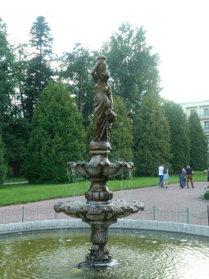 фонтан