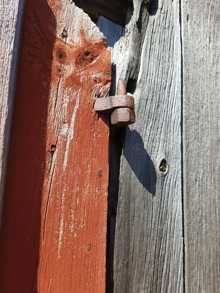 Barn door hinge