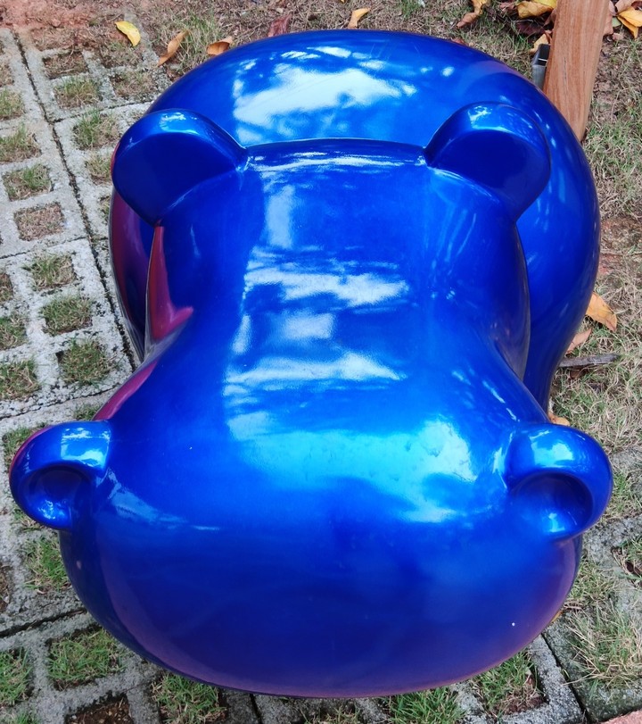 blue hippo