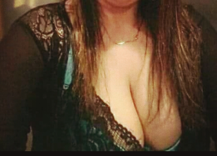 BOOBS