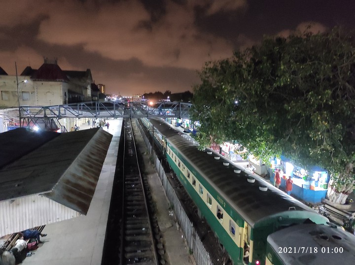 KARACHI CANT STATION
