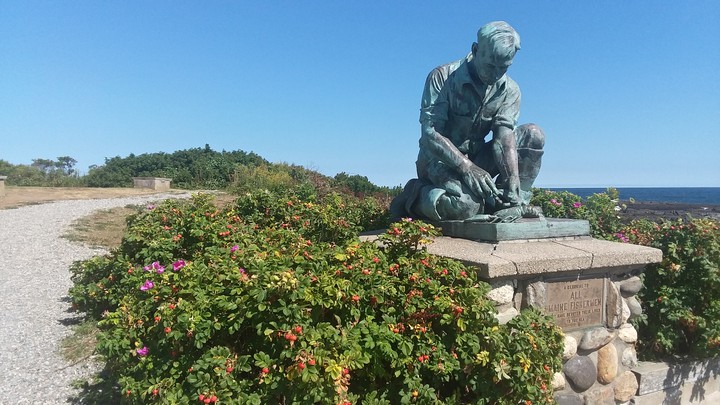 Fisherman Statue of Maine