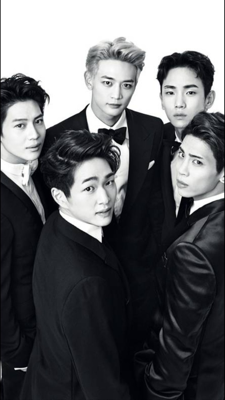 SHINEE