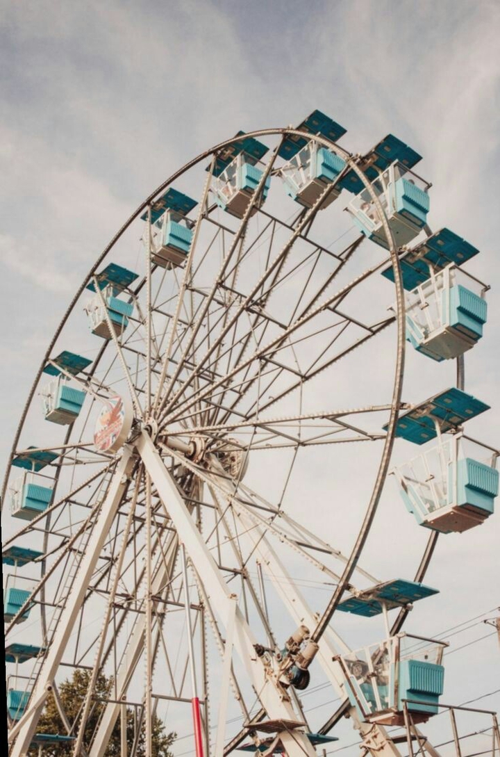 Ferris wheel