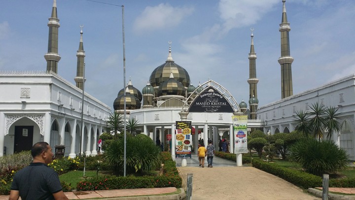 masjid kristal