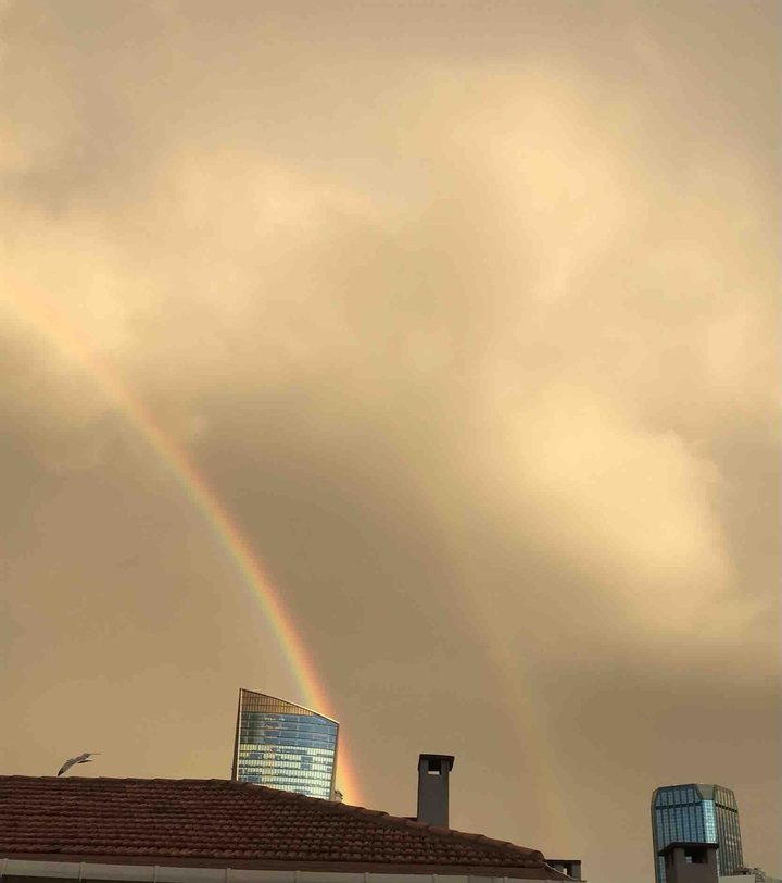 double rainbow exists