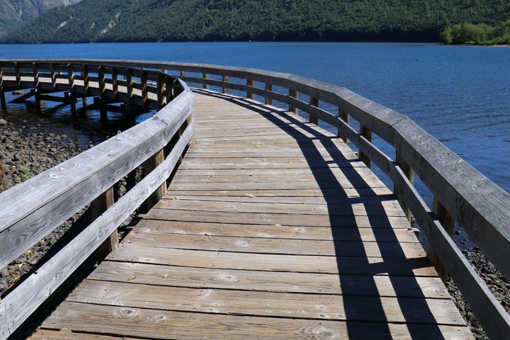 Path To Paradise