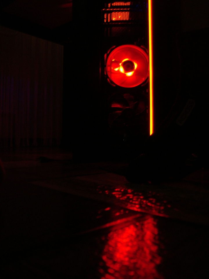 red pc