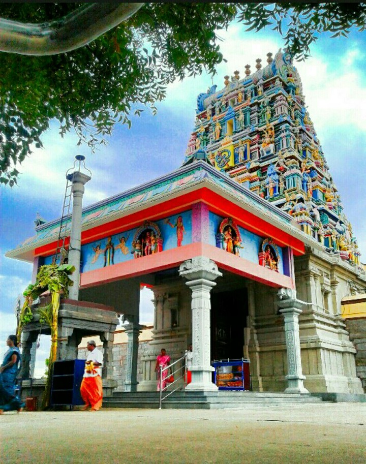 SIVANMALAI MURUGAN TEMPLE