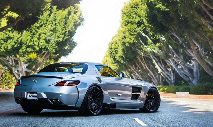 Mercedes Benz