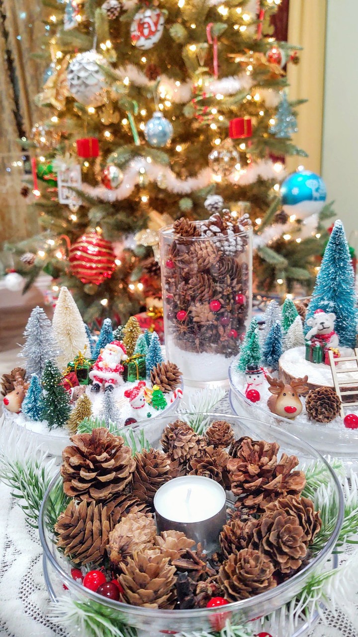 Christmas Decor Centerpieces