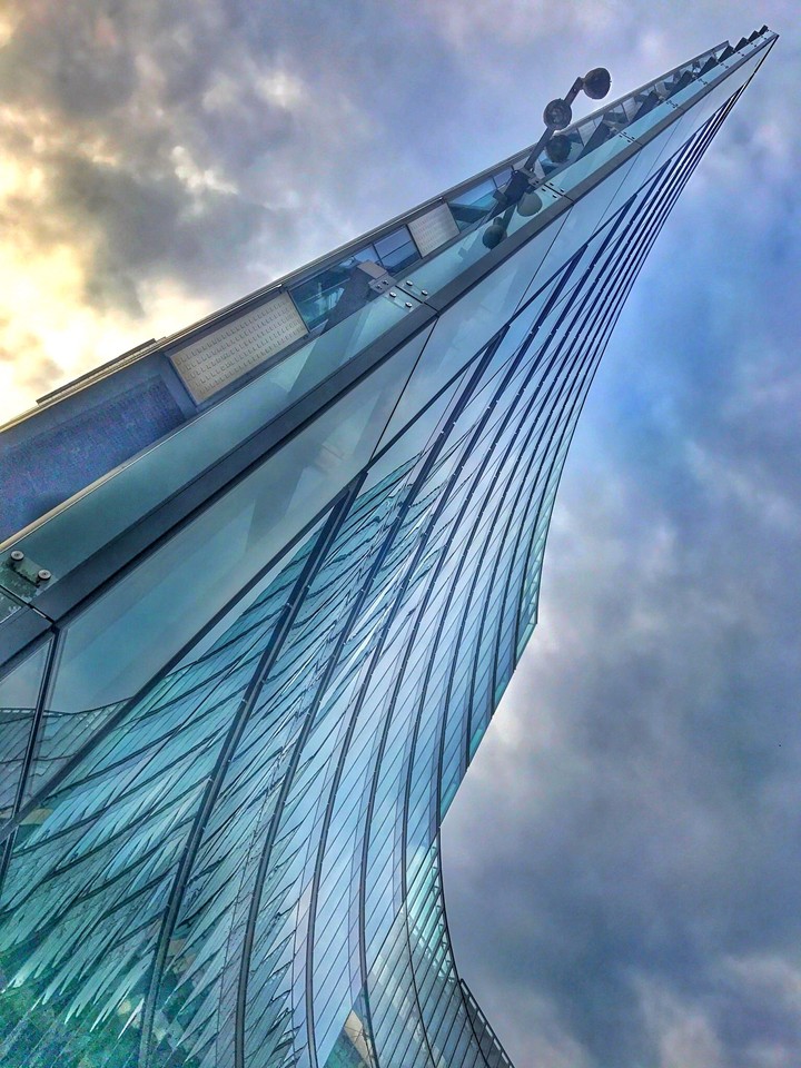 Sony center