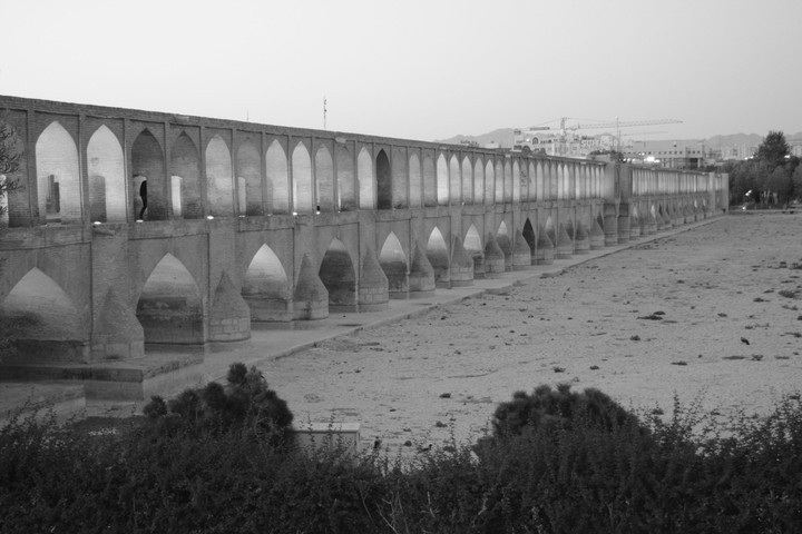 Thirty-three bridges in Isfahan