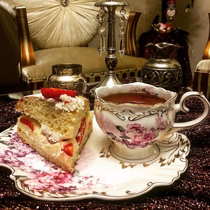 Adélia