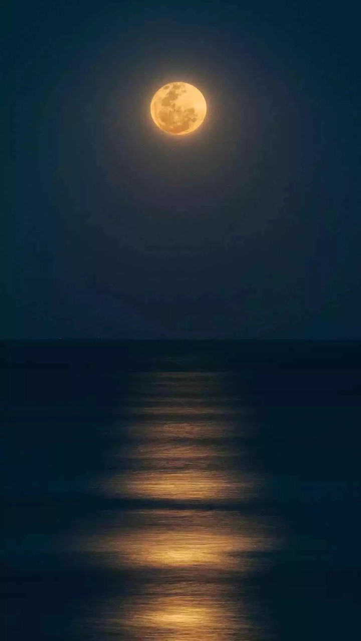 full moon