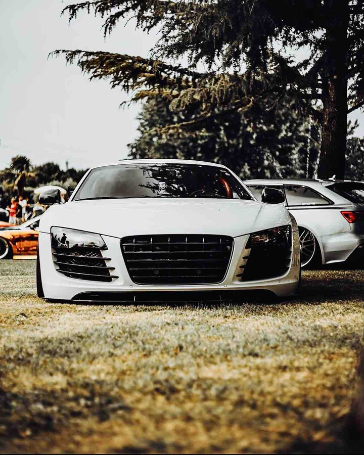 r8