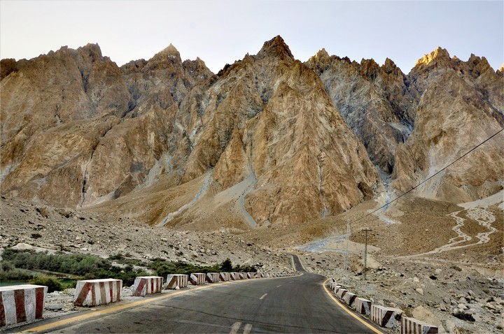 Dry Mountains