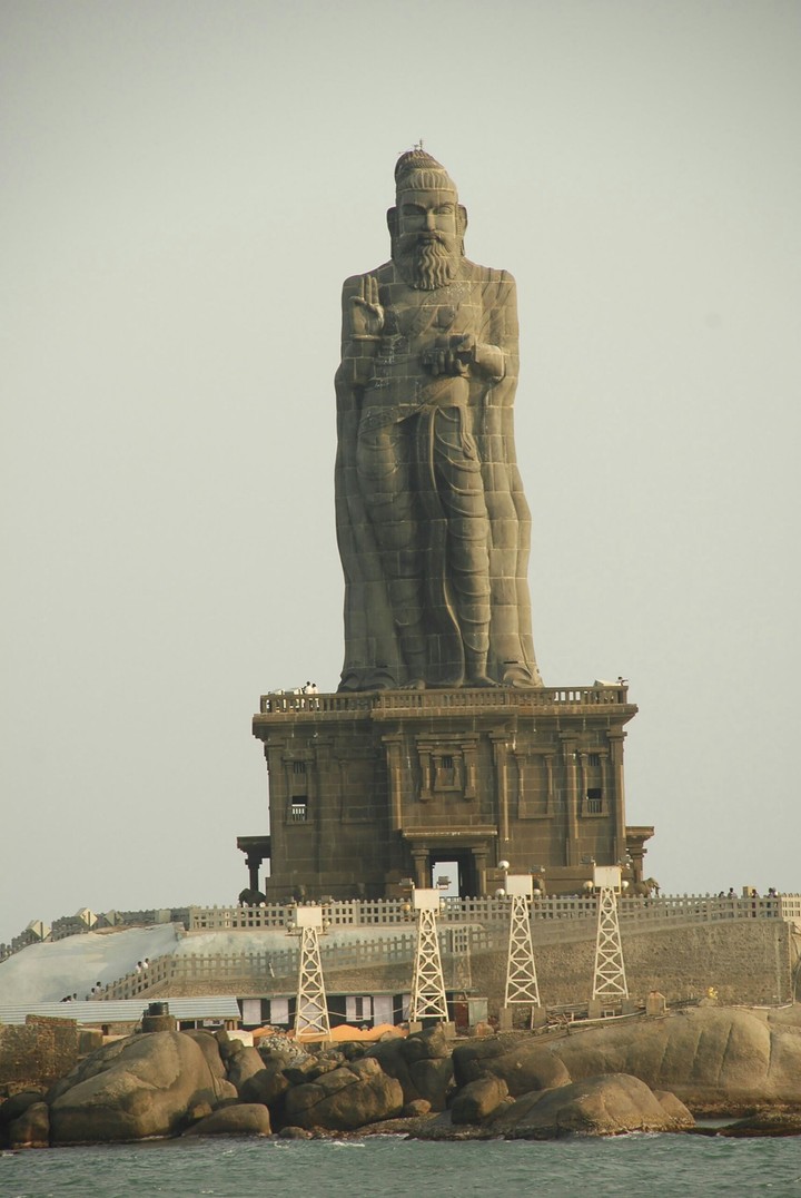 Tamil poet