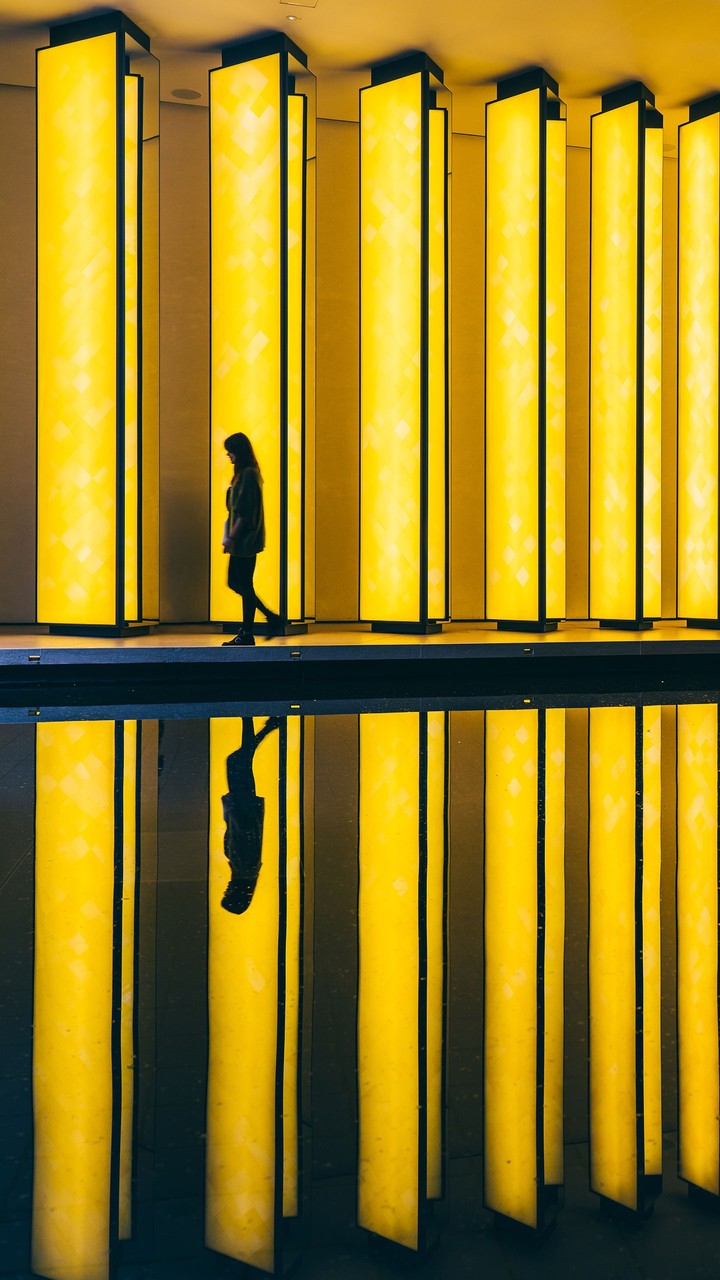 Franjas de amarillo