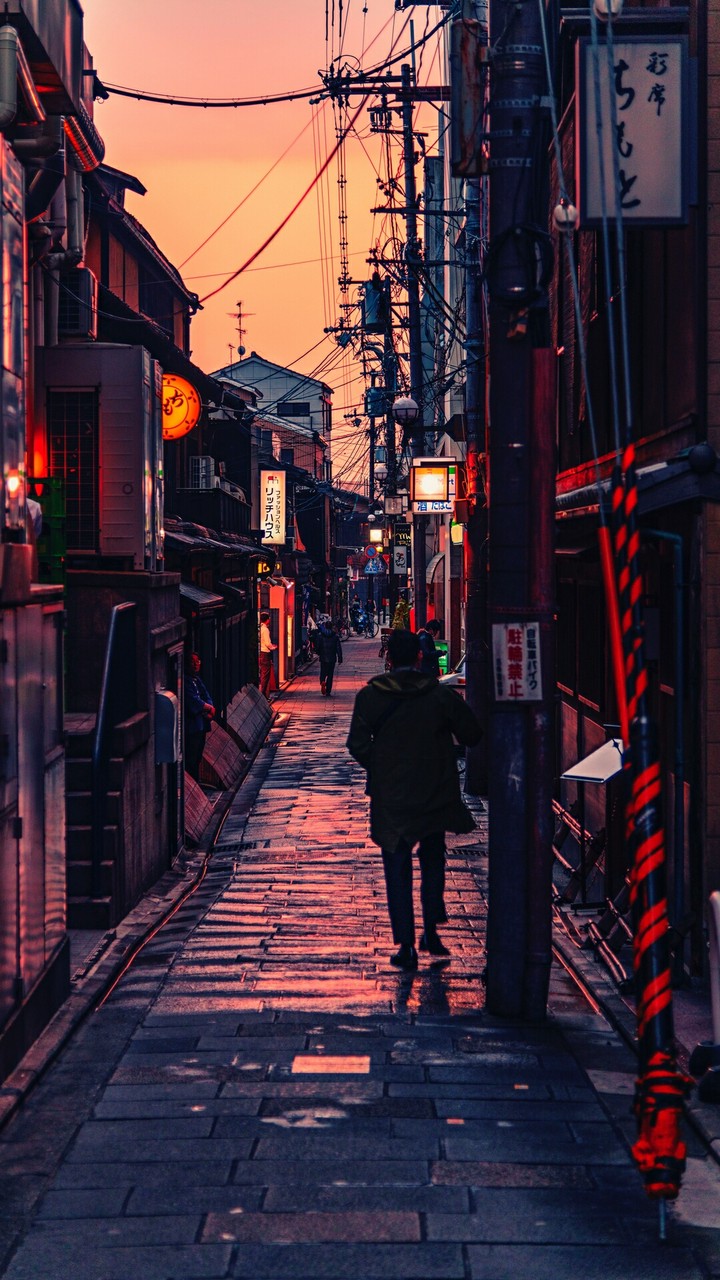 walking the urban streets