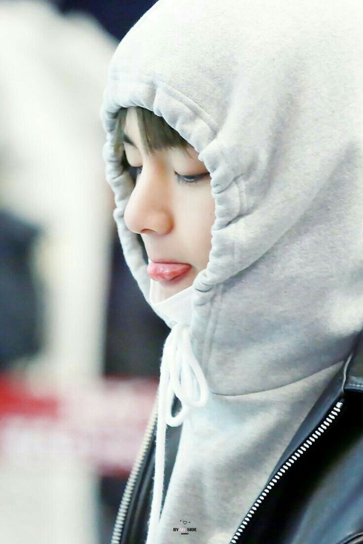 Kim Taehyung (V)
