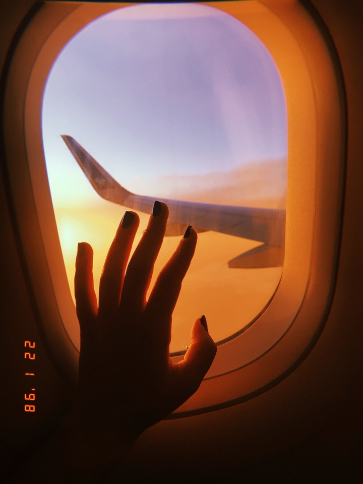 ✈️