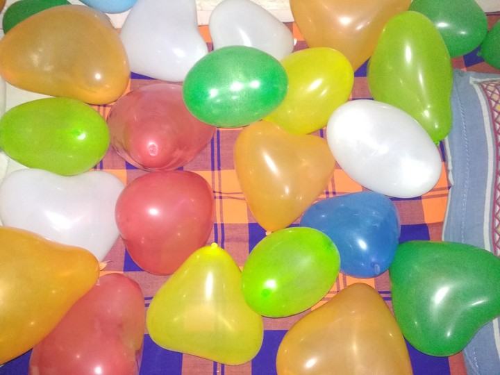 birthday balloons