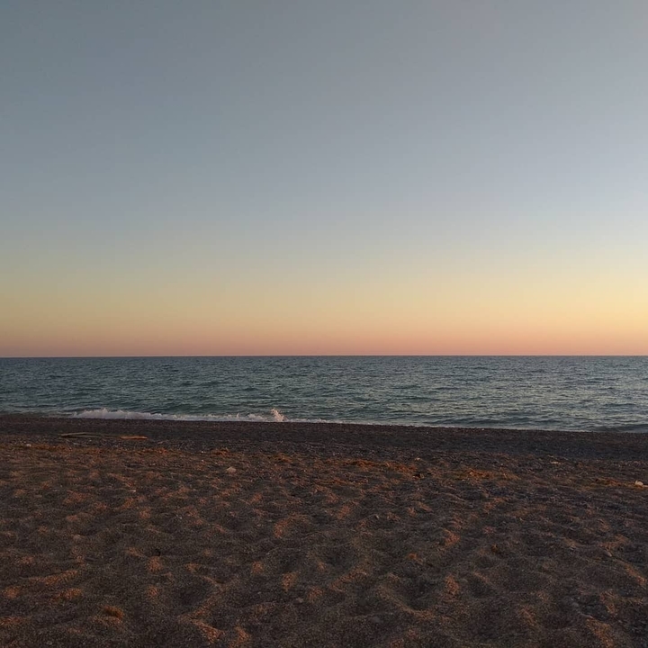 море