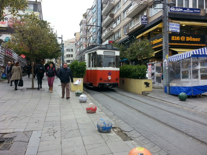 TRAM 