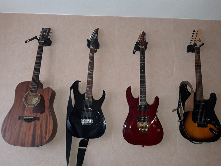 Meine gitarre