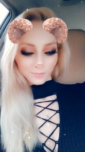 simplistic beauty