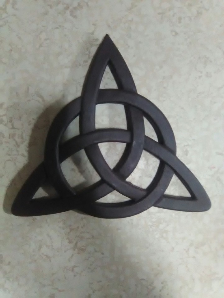 Triquetra