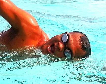 I love swimming 