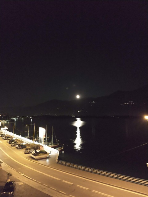 Moon on the Iseo lake