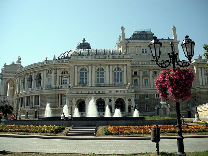 Moya Odessa