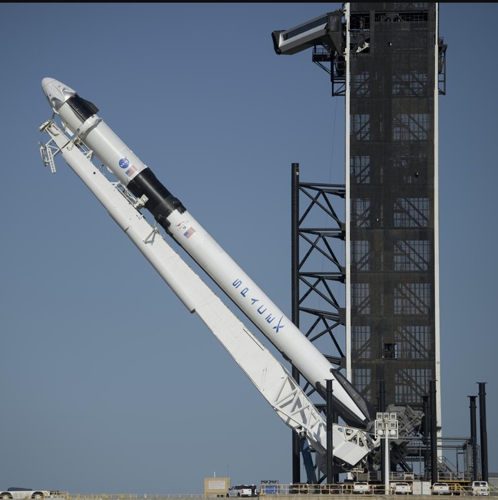 spaceX